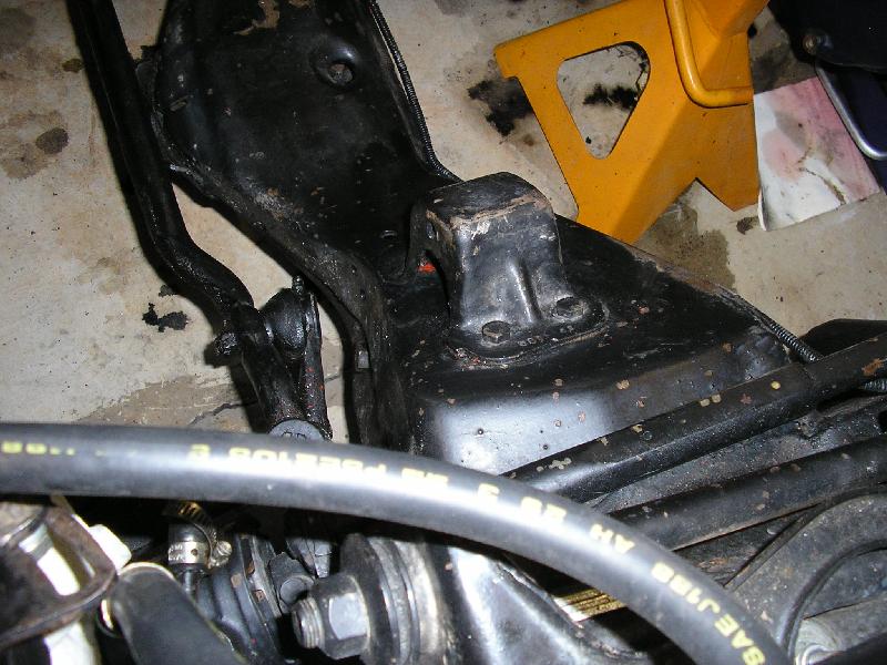1970-1972 33-146551-1 Big Block Camaro Engine Frame Mounts